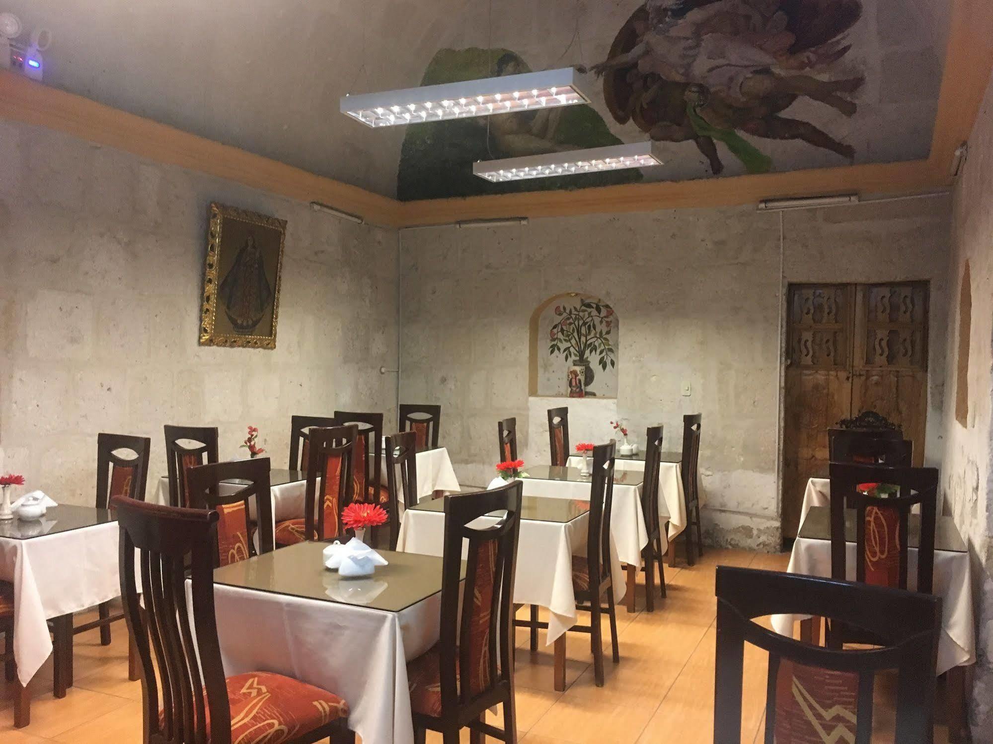 Hotel Mosna Arequipa Exterior photo